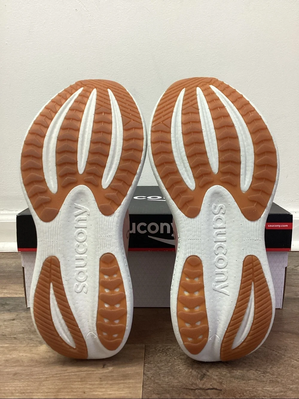 Women’s Saucony Triumph 23